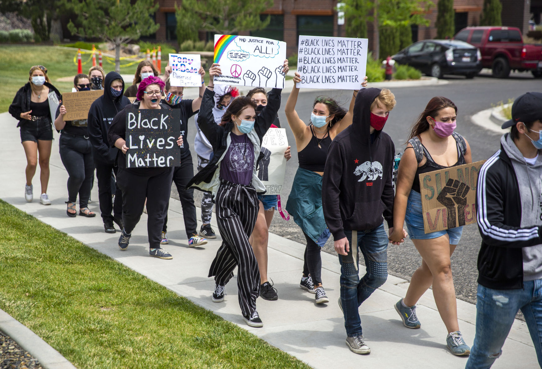 Citizens gather to protest police brutality